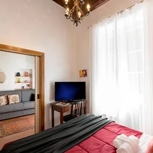 Appartamento Giglio House - Campo De' Fiori