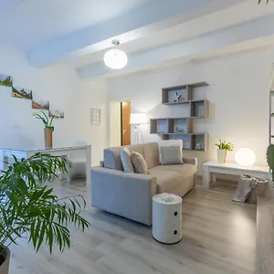 Un'oasi Di Pace Italy