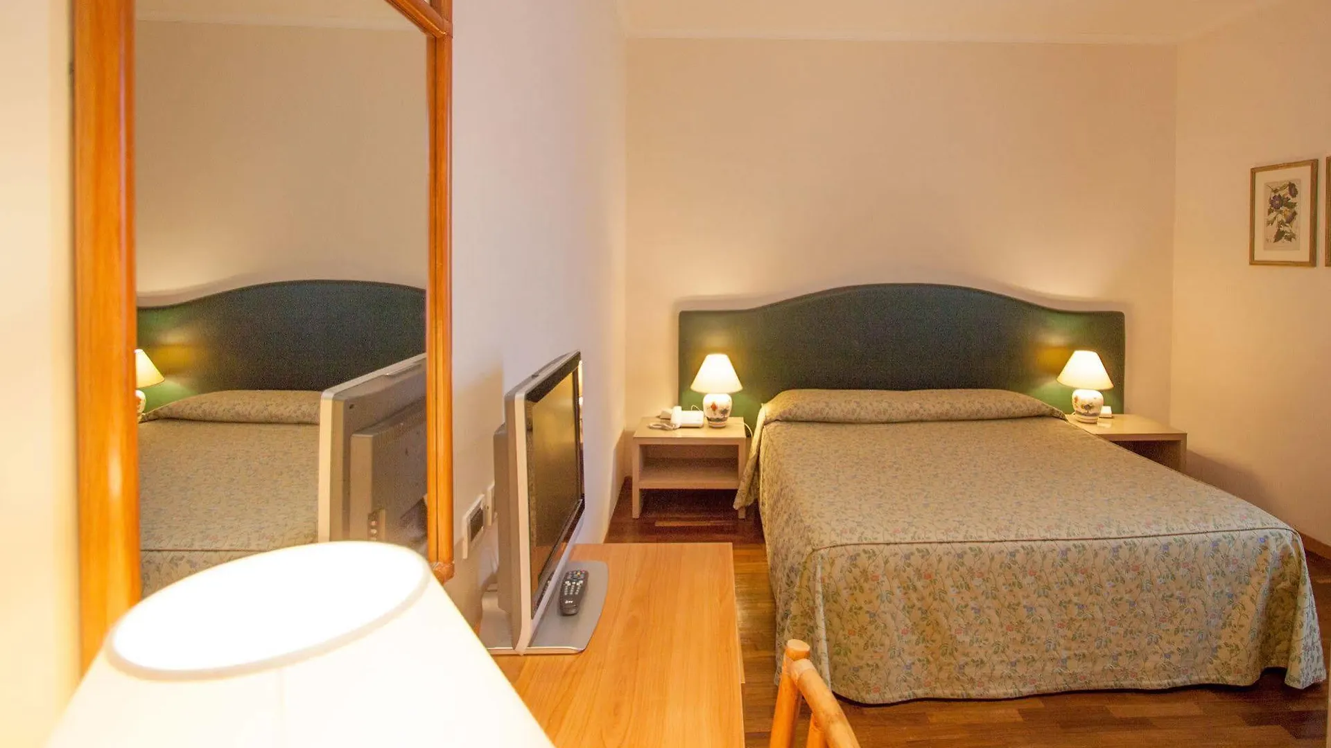 Hotel Laurentia Rome