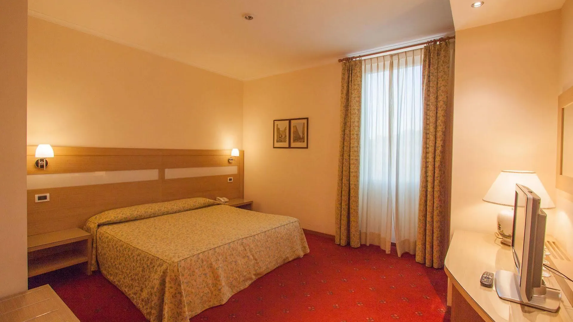 Hotel Laurentia Rome